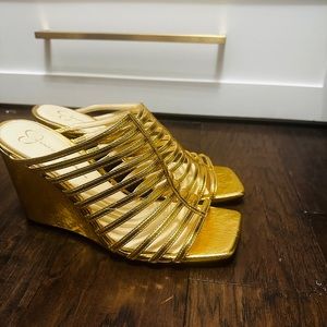 Gold Strappy Slip-on Wedge Sandal Shoe Jessica Simpson